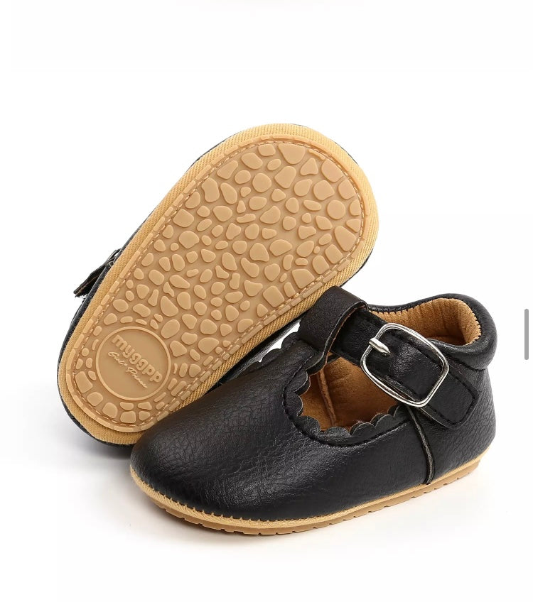 Marlowe leather T-bar baby shoes