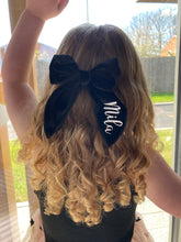 Load image into Gallery viewer, Personalised hair bows
